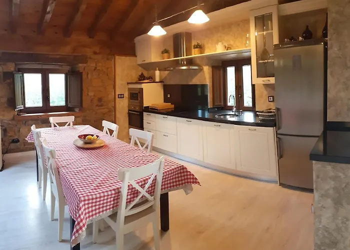 Дом отдыха La Feria De Luena *